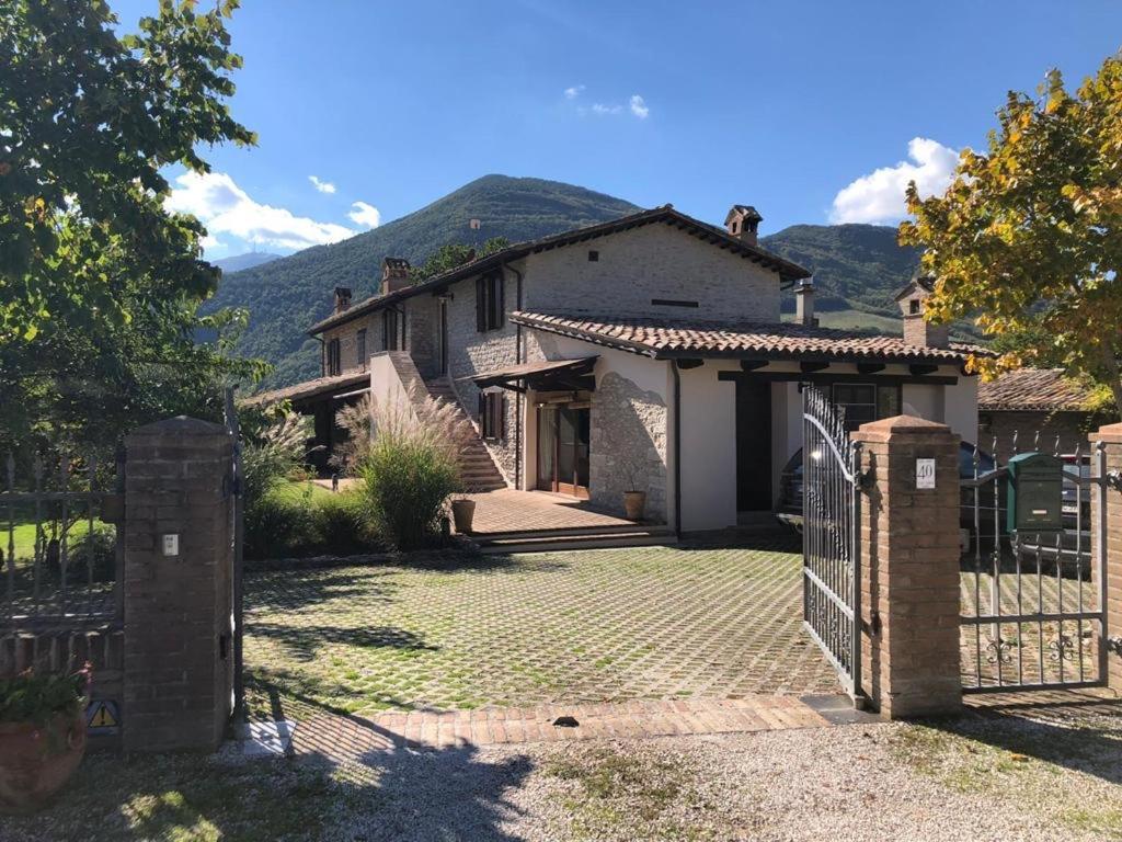 Casa Vinto Otel Cagli Dış mekan fotoğraf